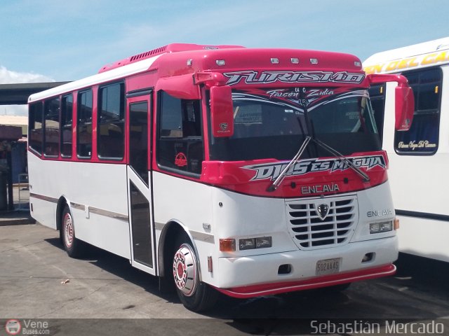 U.C. Falc�n Zulia 63 por Sebasti�n Mercado