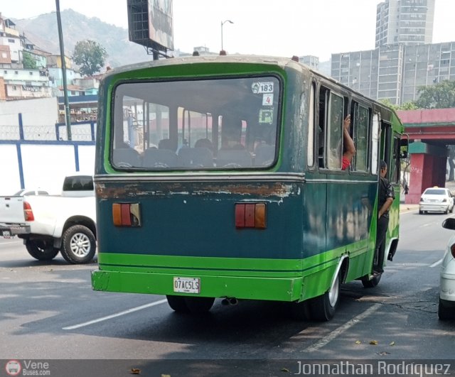 DC - S.C. Plaza Espa�a - El Valle - Coche 183 por Jonnathan Rodr�guez