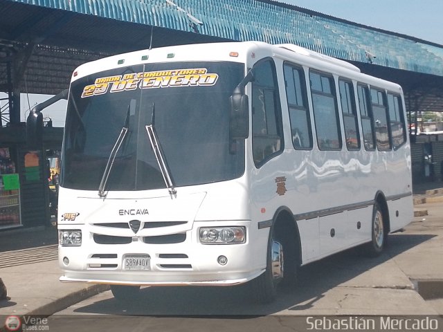 U.C. 23 de Enero 146 por Sebasti�n Mercado