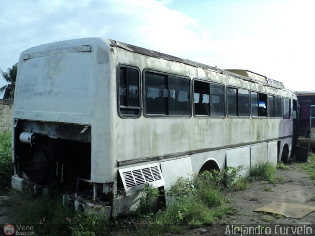 En Chiveras Abandonados Recuperacin AC0003  LG por Alejandro Curvelo