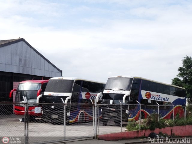 Garajes Paradas y Terminales San-Cristobal por Pablo Acevedo