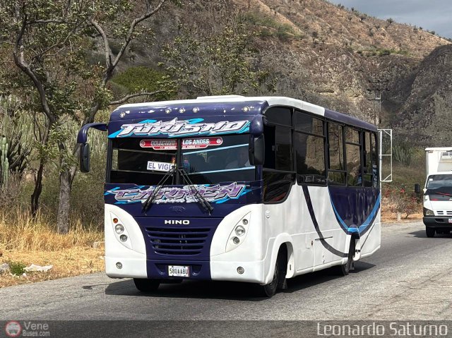 Colectivo Los Andes 580 por Leonardo Saturno