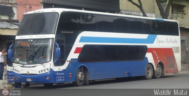 Expresos San Crist�bal 082 por Waldir Mata