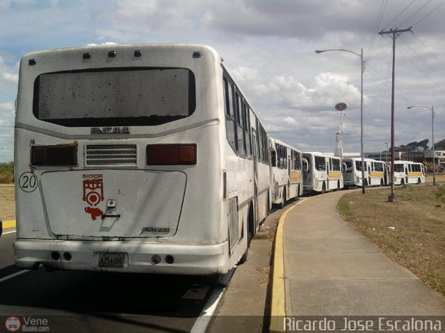 Garajes Paradas y Terminales Ciudad-Guayana por Ricardo Escalona