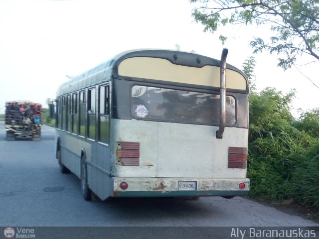 Transporte Unidos Boquern C.A. 25 por Aly Baranauskas