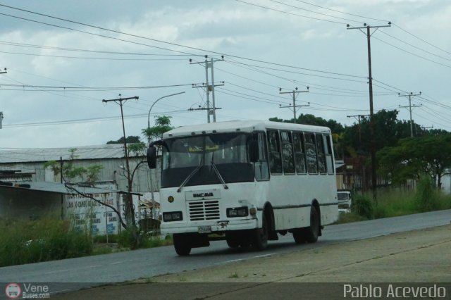 Cooperativa de Transporte Lucero Mundo 08 por Pablo Acevedo