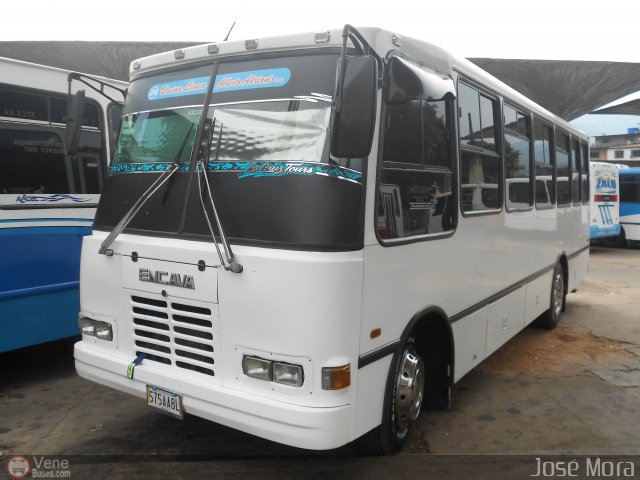 Uni�n L�nea Alberto Adriani C.A. 26 por Jos� Mora