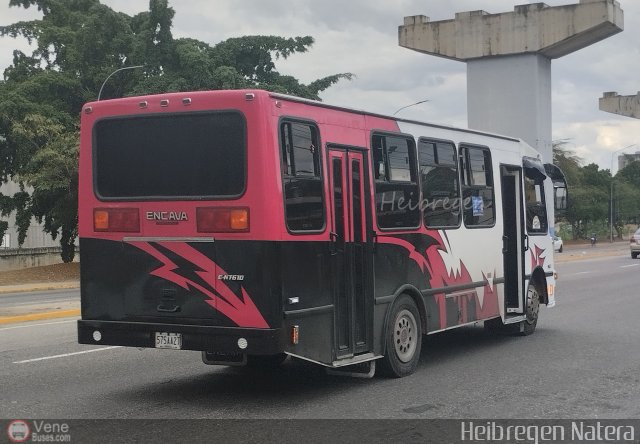 Coop. Transporte Menca de Leoni 990 por Heibregen Natera