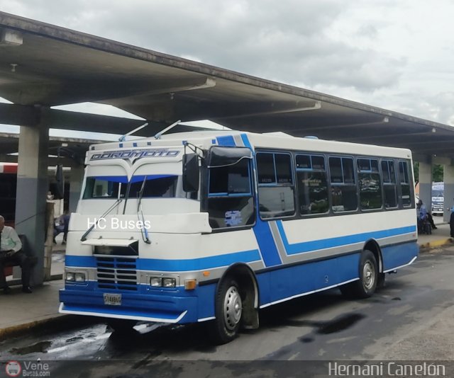 Coop. de Transporte Coromoto 68 por Alvin Rond�n