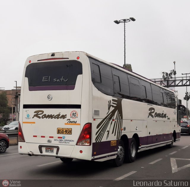 Romn Tours 958 por Leonardo Saturno