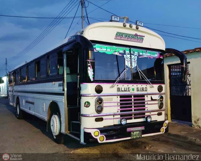 Expresos El Nazareno 0012 por Eduard Delgado