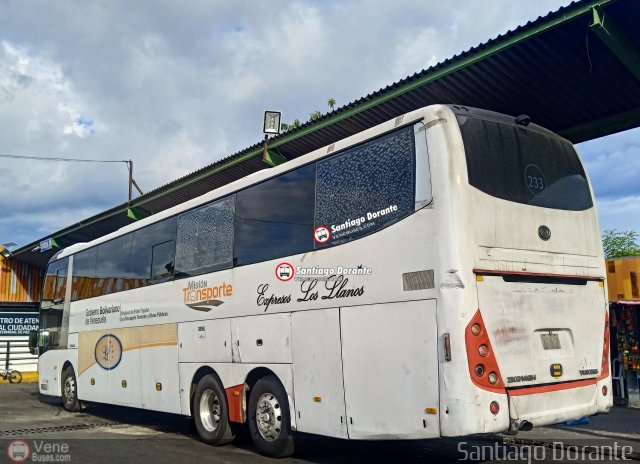 Expresos Los Llanos 233 por Santiago Dorante