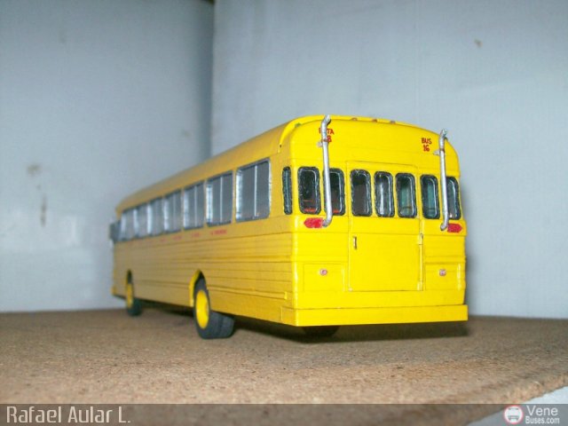 Maquetas y Miniaturas 16 BAUNISAN por Rafael Aular