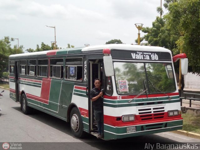 CA - Transporte Valca 90 C.A. 24 por Aly Baranauskas