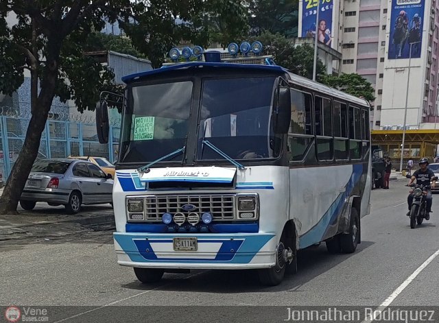 Ruta Metropolitana de La Gran Caracas Caracas por Jonnathan Rodrguez