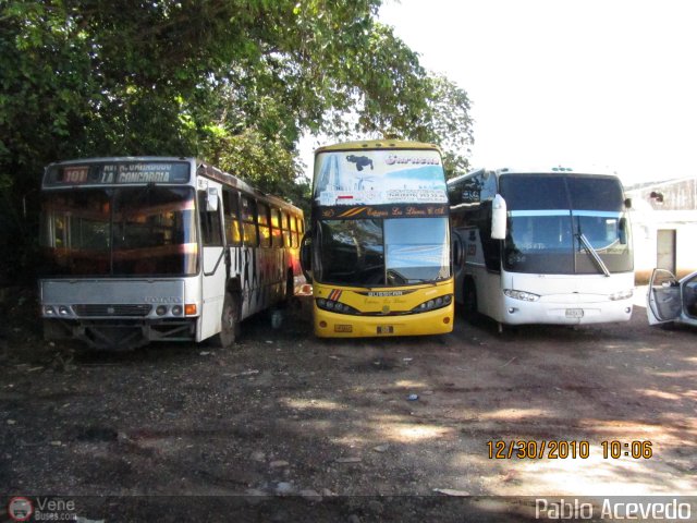 Garajes Paradas y Terminales San Crist�bal por Pablo Acevedo