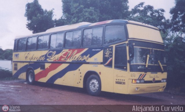 Expresos Los Llanos 454 por Alejandro Curvelo