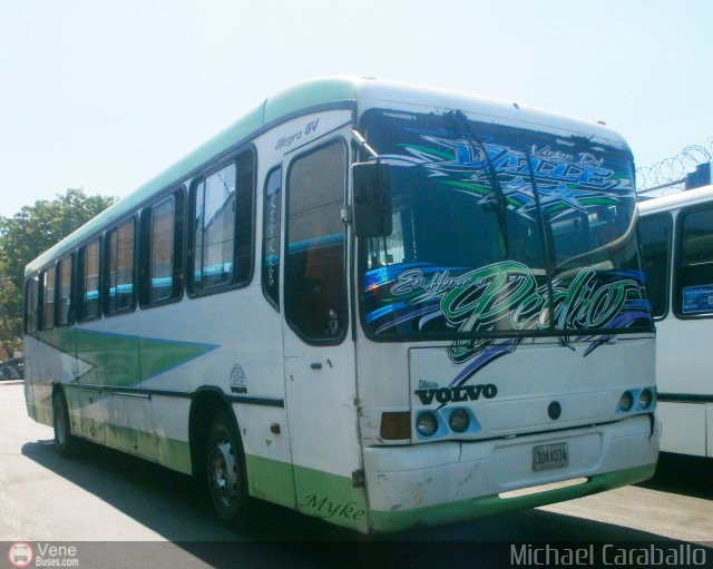 Organizaciones Unidas de C. Caracas - La Guaira 406 por Michael Caraballo