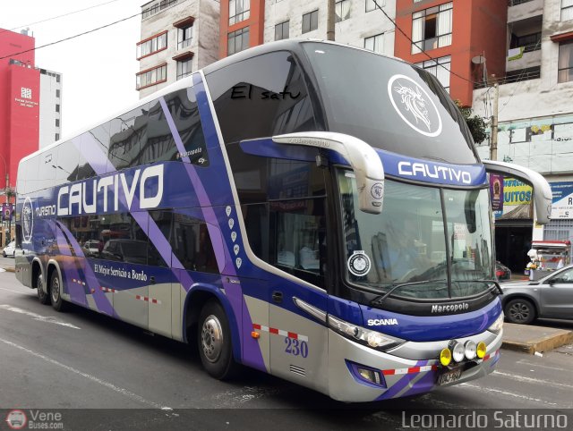 Turismo Cautivo 230 por Leonardo Saturno