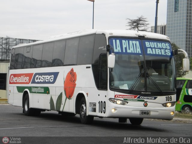 Costera Chevallier 109 por Alfredo Montes de Oca