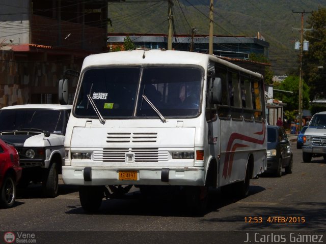 MI - L�nea Terepaima 965 por J. Carlos G�mez