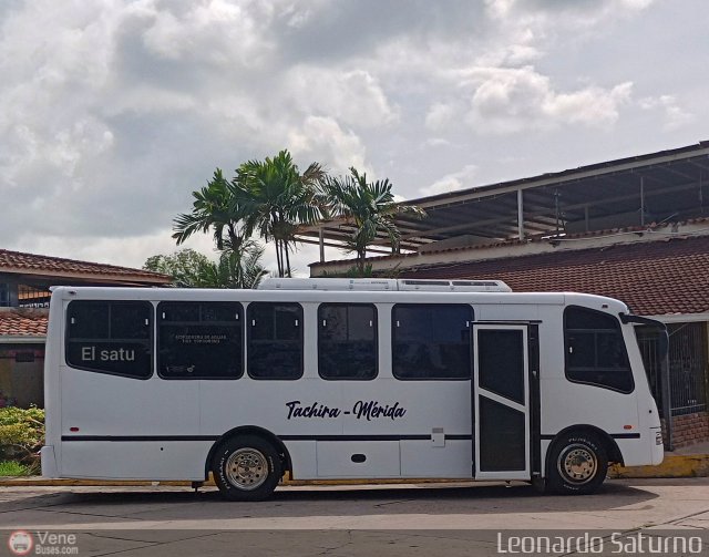 A.C. Mixta de Transporte Tchira Mrida R.L. 0006 por Leonardo Saturno