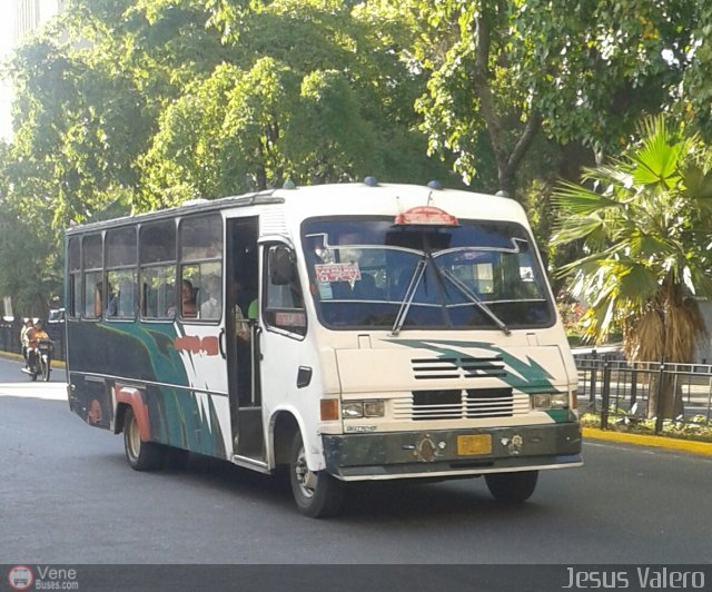 DC - A.C. de Transporte Roosevelt 064 por Jes�s Valero