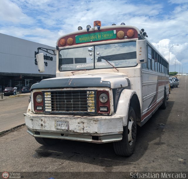 ZU - A.C. L�nea Mixta Mar�a Isabel de Ch�vez 09 por Sebasti�n Mercado