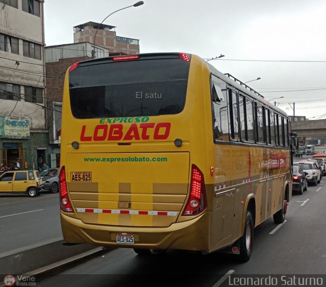 Expreso Lobato 825 por Leonardo Saturno