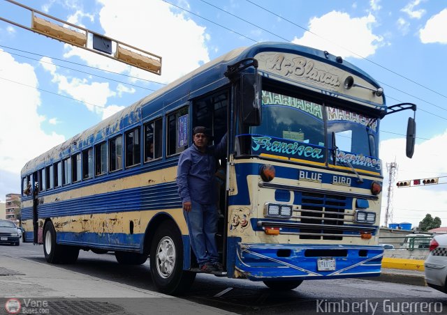 Transporte Agua Blanca 03 por Kimberly Guerrero