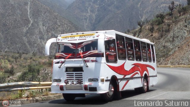 ME - Lnea San Benito 105 por Leonardo Saturno