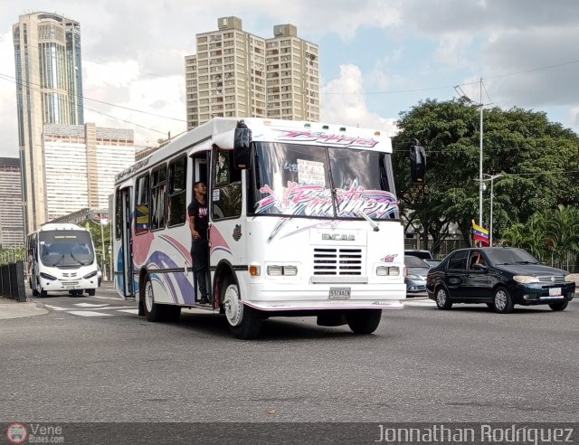 DC - S.C. Colinas de Bello Monte 012 por Jonnathan Rodrguez