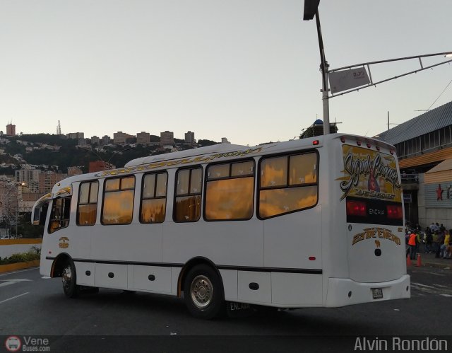 U.C. 23 de Enero 182 por Alvin Rond�n