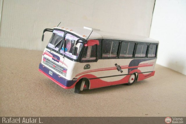 Maquetas y Miniaturas 109 U.S.R. por Rafael Aular