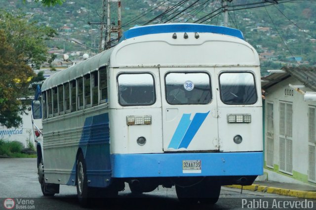 TA - Uni�n Transporte El Corozo S.A. 38 por Pablo Acevedo