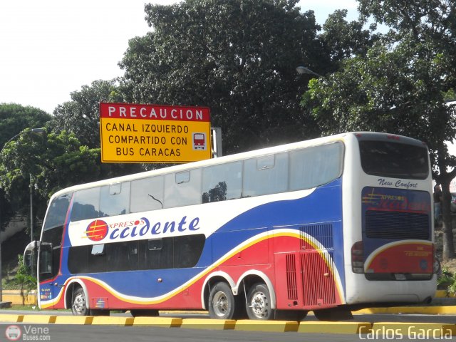 Expresos Occidente 385 por Carlos Garc�a