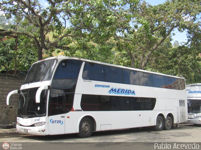 Expresos M�rida 0720 por Pablo Acevedo