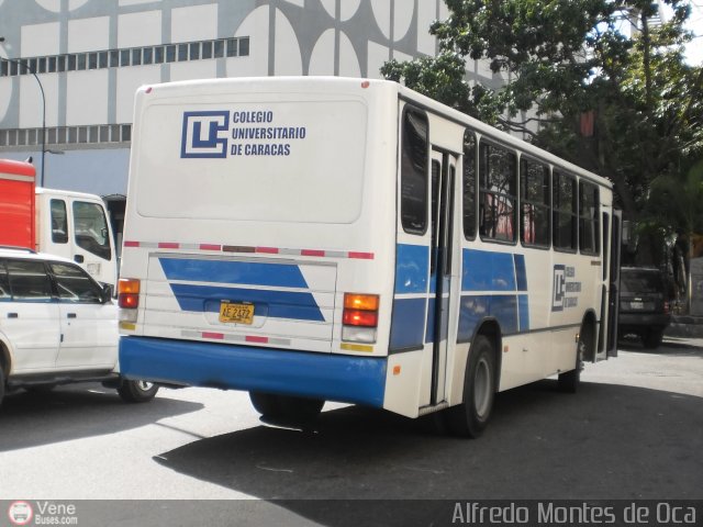 Colegio Universitario de Caracas 02 por Alfredo Montes de Oca