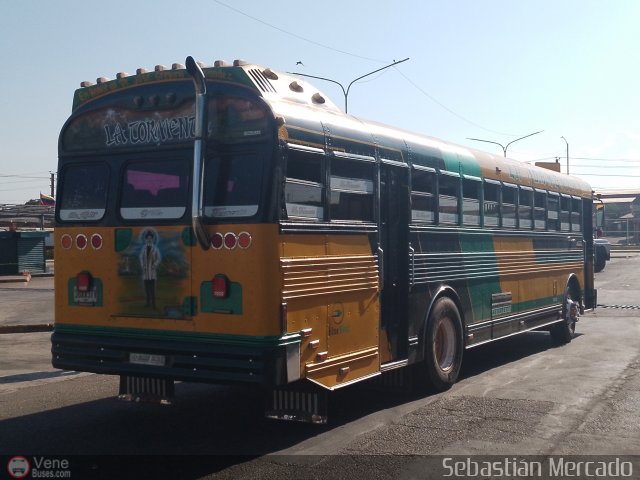 ZU - Colectivos Concepci�n 102 por Sebasti�n Mercado