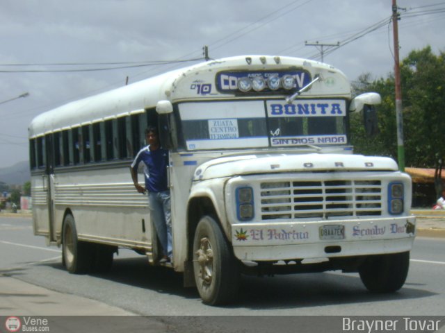 AR - Ruta Bicentenaria Zuata - Centro - Terminal 10 por Royner Tovar