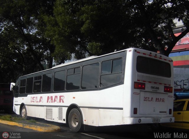 Expresos Isla Mar 0125 por Waldir Mata