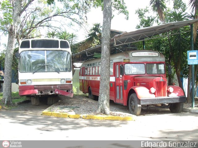 En Chiveras Abandonados Recuperacin 15 por Edgardo Gonzlez