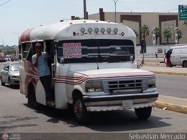 ZU - Curva - Bajo Seco 12 por Sebasti�n Mercado