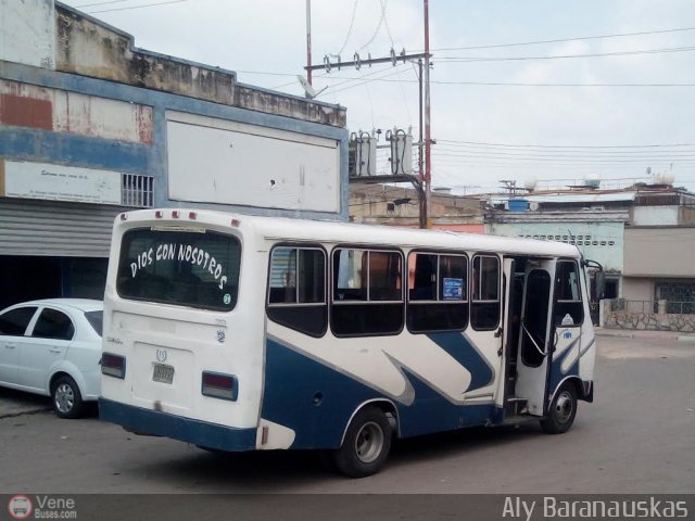 Coop. La Moderna 21 por Aly Baranauskas