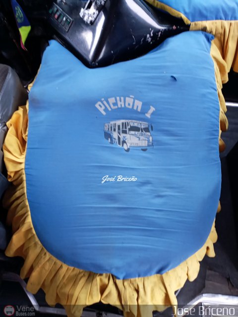 L�nea 1ero de Octubre 042 por Jos� Brice�o