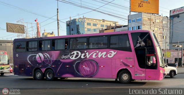 Tours Angel Divino S.A.C. 962 por Leonardo Saturno