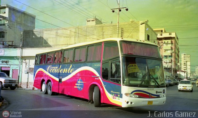 Expresos Occidente 145 por Pablo Acevedo