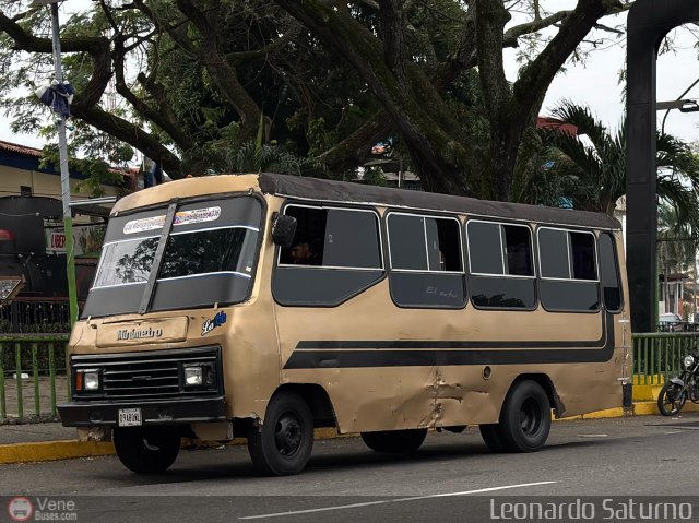 A.C. Pulido Mendez 036 por Leonardo Saturno