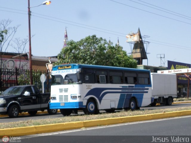 Cooperativa de Transporte Lucero Mundo 07 por Jess Valero