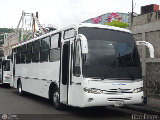 Cooperativa Canaima 33 por Otto Ferrer